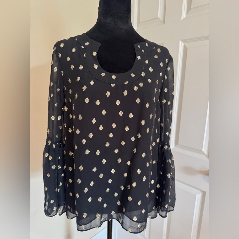 Lilly Pulitzer Black silk Blouse with Gold Metallic thread - size Small